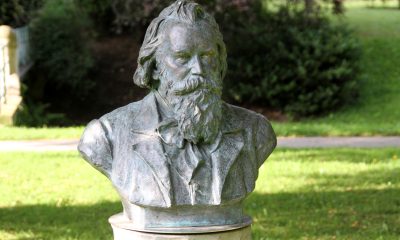 Johannes Brahms - German Composer, Symphonies, Lieder