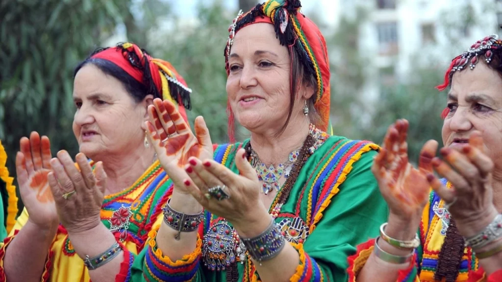 Unveiling the Enigma: The Amazing World of Amaziğ Culture