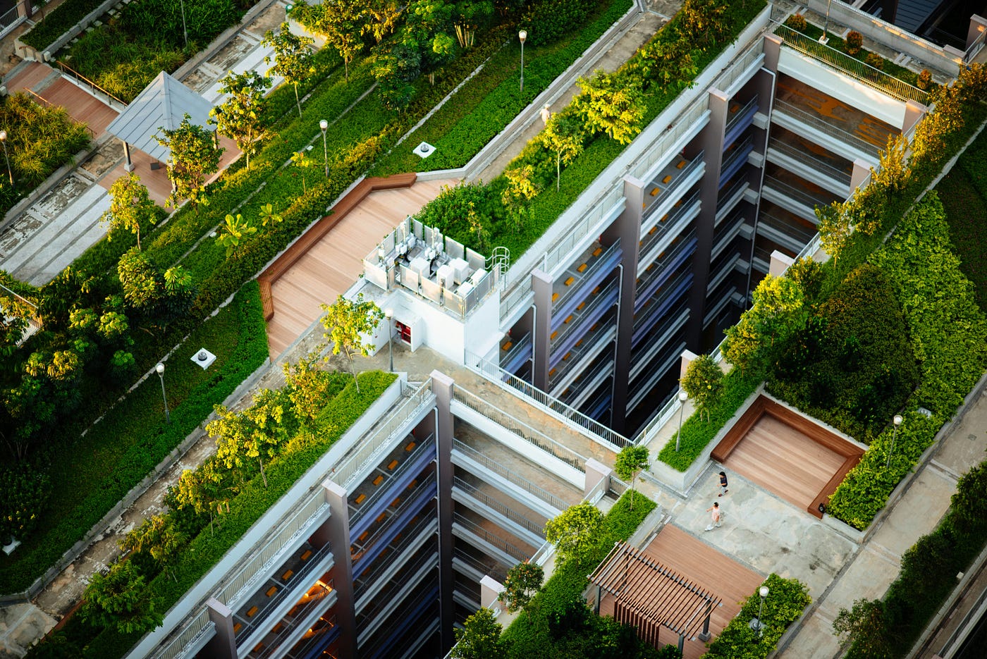 Thriving in the Concrete Jungle: Design Hacks for Maximizing Urban Green Spaces