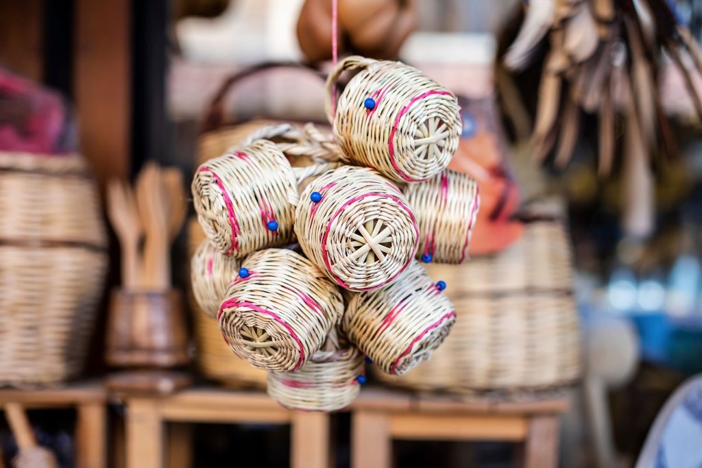 The Art of Crafting Handmade Textiles: Tradition Meets Modern Eco-Consciousness