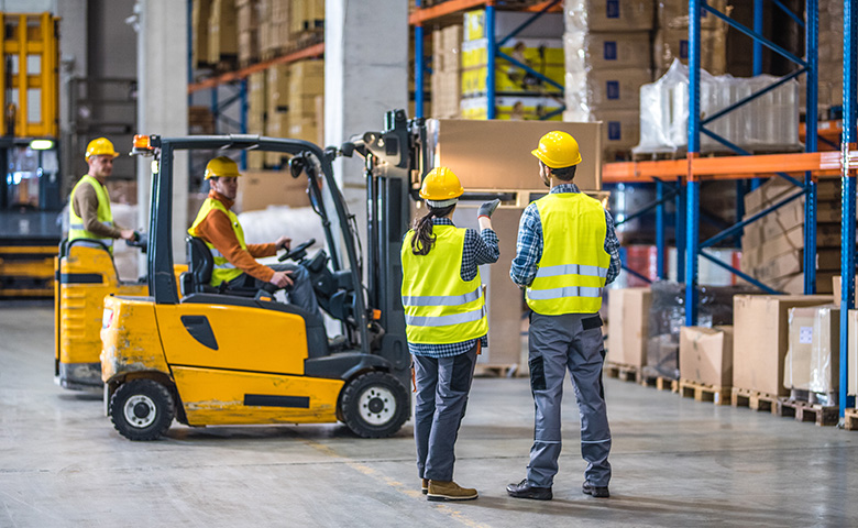 Enhancing Forklift Safety: Operator Practices and Equipment Tips
