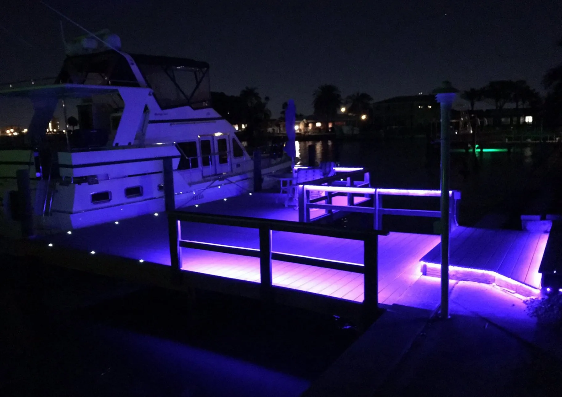 Choosing the Perfect Dock Lights: A Comprehensive Buyer’s Guide