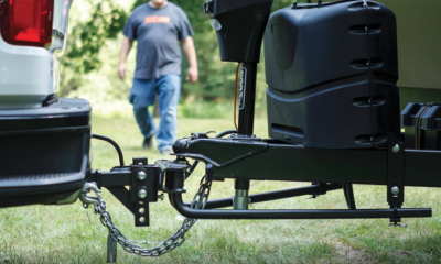 The Incredible Benefits of Using a Weight Distribution Hitch for Towing