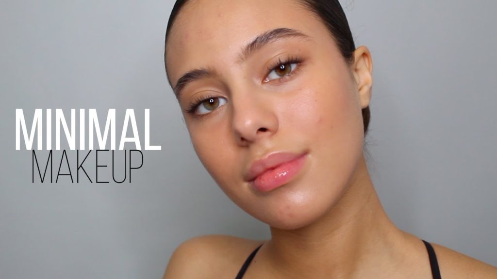 Minimalist Makeup: Simple Tips for a Fresh, Effortless Look